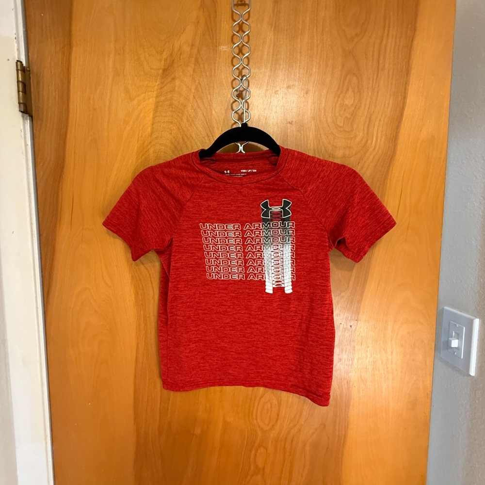 Under Armour Kids Red Short Sleeve Tee